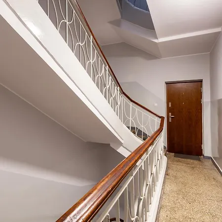 Old Town Elegant By Bookinghost Apartamento