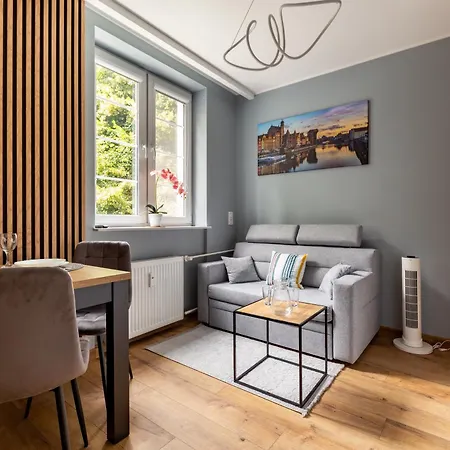 Old Town Elegant By Bookinghost