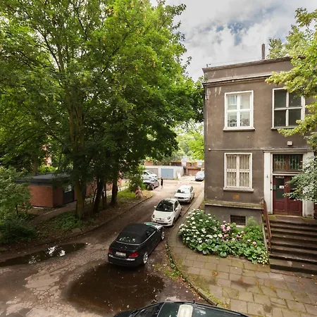 Old Town Elegant By Bookinghost