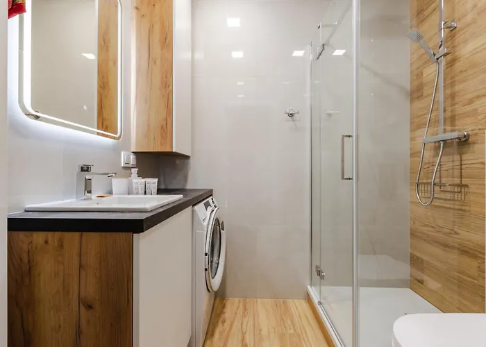 Апартаменты Old Town Elegant By Bookinghost