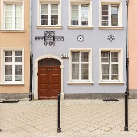 Old Town Elegant By Bookinghost * Gdansk