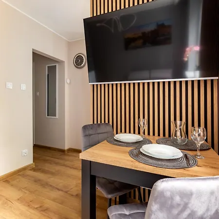 Old Town Elegant By Bookinghost